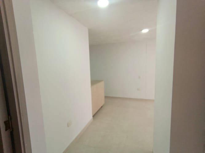 Apartamento de 3 alcobas en arriendo en Los Robles, Soledad, 59 m² · foto 6 de 13