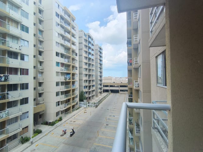 Apartamento de 3 alcobas en arriendo en Los Robles, Soledad, 59 m² · foto 11 de 13