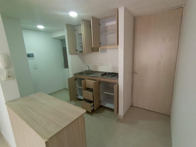 Apartamento de 3 alcobas en arriendo en Los Robles, Soledad, 59 m² · foto 13 de 13