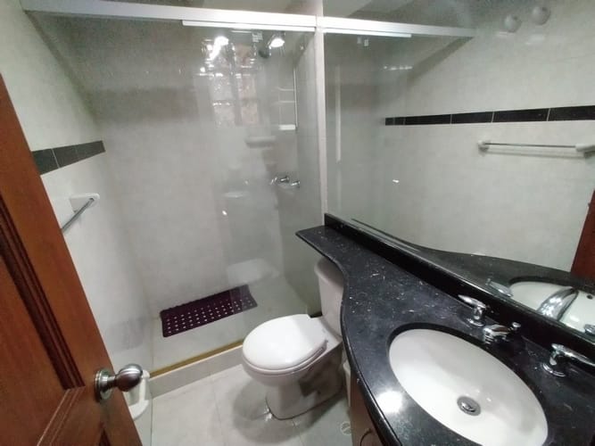 Apartamento de 3 alcobas en arriendo en Ciudad Salitre, Bogotá, 76 m² · foto 17 de 20