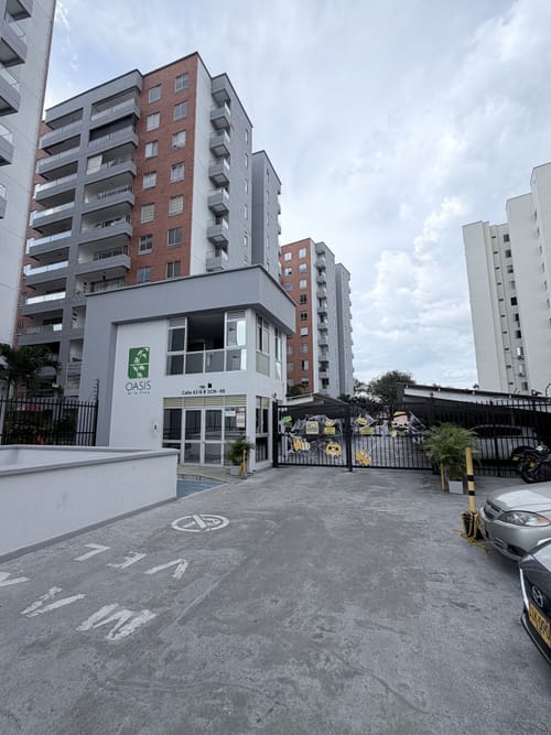 Apartamento de 3 alcobas en arriendo en La Flora, Cali, 82 m² · foto 2 de 21