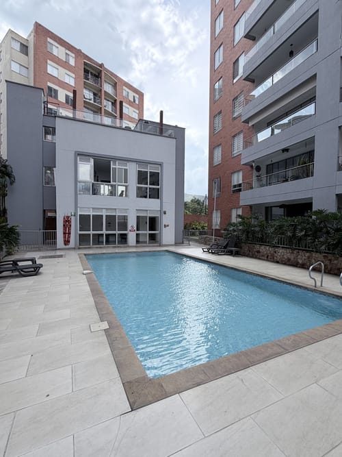 Apartamento de 3 alcobas en arriendo en La Flora, Cali, 82 m² · foto 3 de 21