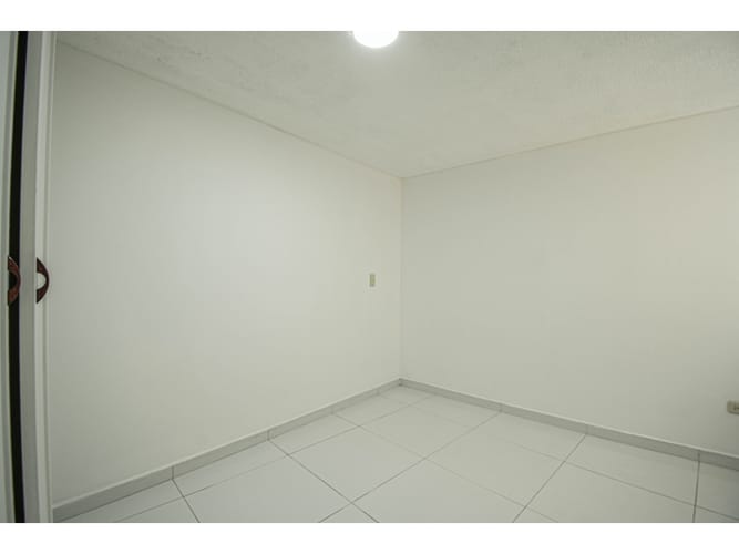 Apartamento de 3 alcobas en arriendo en Alta Suiza, Manizales, 80 m² · foto 6 de 14