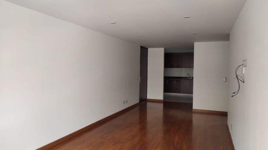 Apartamento de 3 alcobas en arriendo en El Batán, Bogotá, 92 m² · foto 3 de 24