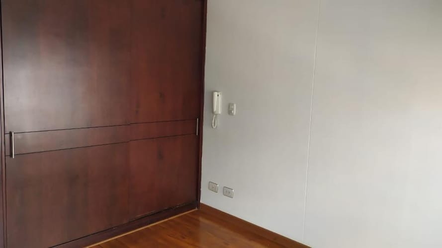Apartamento de 3 alcobas en arriendo en El Batán, Bogotá, 92 m² · foto 14 de 24