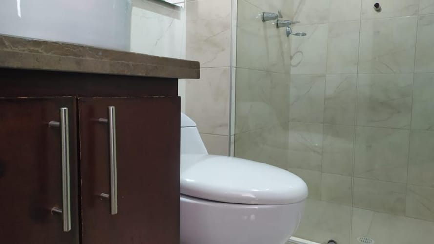 Apartamento de 3 alcobas en arriendo en El Batán, Bogotá, 92 m² · foto 23 de 24
