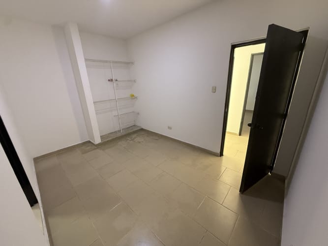 Apartamento de 2 alcobas en arriendo en Alameda, Cali, 60 m² · foto 12 de 22