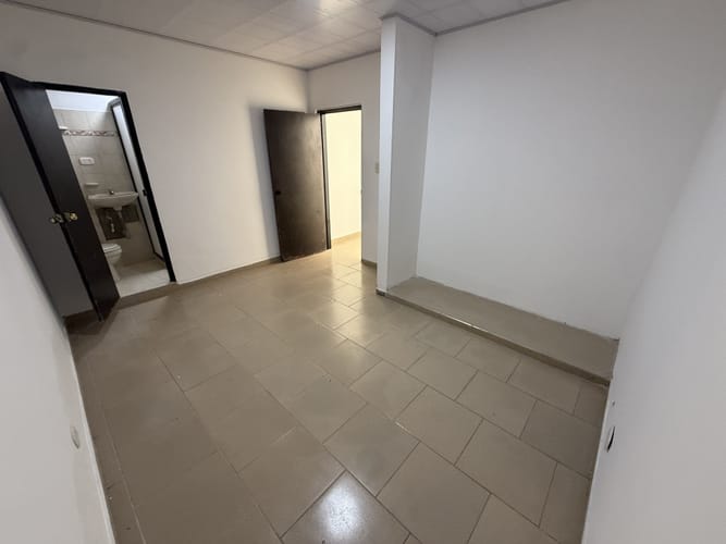 Apartamento de 2 alcobas en arriendo en Alameda, Cali, 60 m² · foto 18 de 22