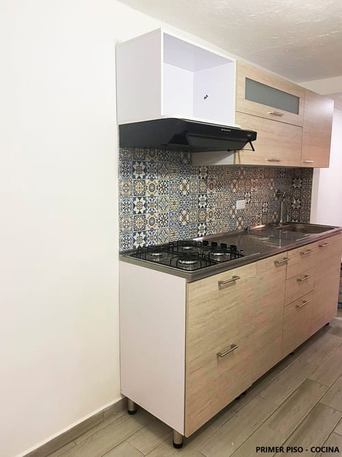 Casa de 6 alcobas en venta en Las Mercedes, Medellín, 140 m² · foto 3 de 20