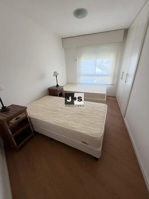 Alquilo apartamento 3 dormitorios c/cochera Barrio Malvin · Foto 5
