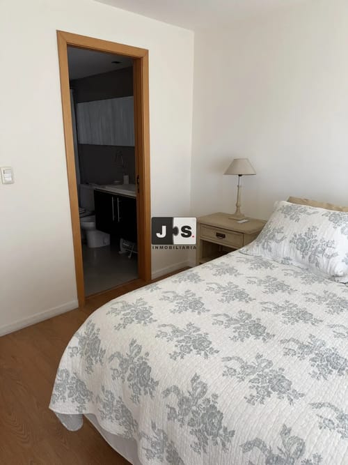 Alquilo apartamento 3 dormitorios c/cochera Barrio Malvin · Foto 7