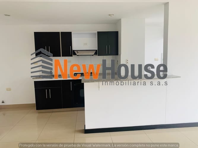Apartaestudio en arriendo en Milla De Oro, Medellín, 63 m² · foto 2 de 10
