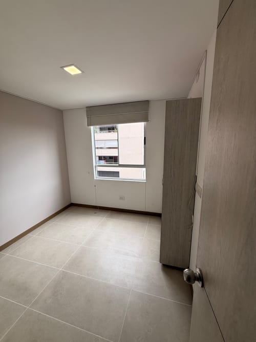 Apartamento de 3 alcobas en arriendo en La Flora, Cali, 104 m² · foto 12 de 18