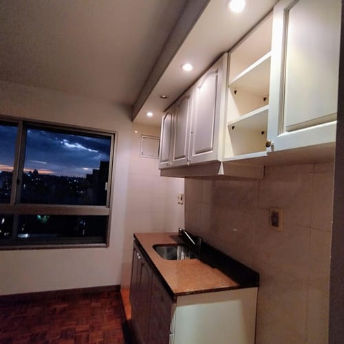 Un dorm piso diez con vestidor en excelente estado sobre 26 de Marzo · Foto 8