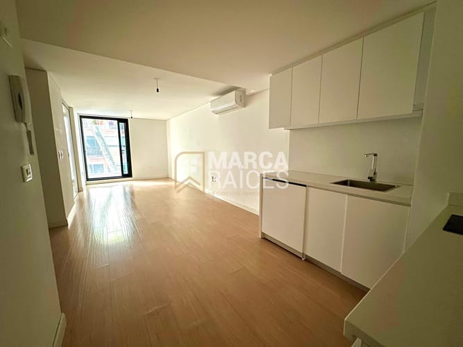 Alquiler Apartamento 1 Dormitorio Centro Alma Corso Montevideo · Foto 3
