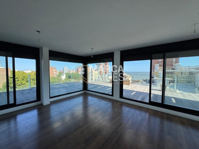 Alquiler Apartamento Penthouse 2 Dormitorios Centro ALMA SUR Montevideo · Foto 7