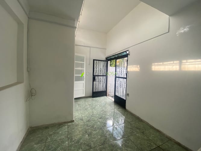 Oficina Sosa Prado - Dalmiro Costa y Resistencia apto por corredor con patio muy buena ubicacion · Foto 3