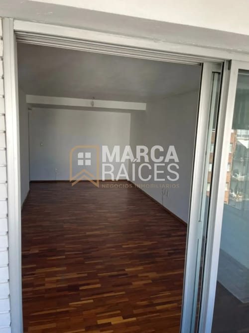 Alquiler Apartamento 2 Dormitorios, 2 Baños, 1 Garage. Montevideo Punta Carretas · Foto 3