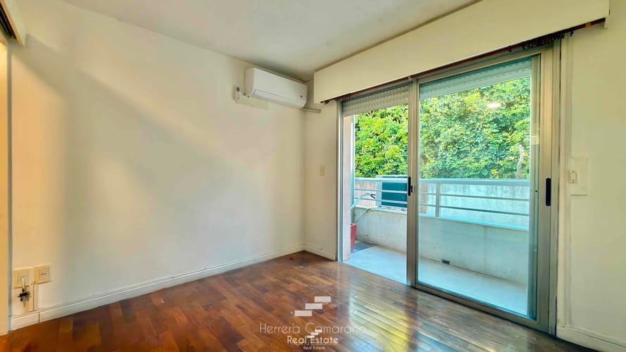Apartamento en alquiler c/ cochera en Parque Rodó · Foto 8