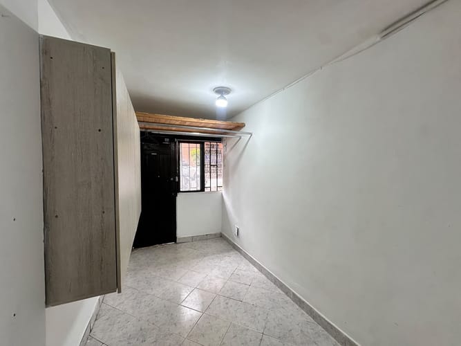 Apartaestudio en arriendo en Belén San Bernardo, Medellín, 28 m² · foto 2 de 7