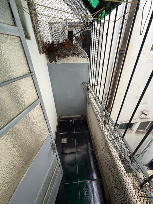 Exclusivo y Luminoso Departamento con Amplia Terraza y Acogedor Hogar: Una Oportunidad Única. · Foto 3