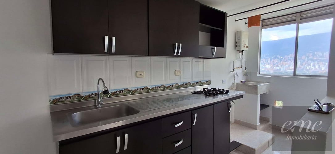 Apartamento de 3 alcobas en arriendo en La Hondonada, Medellín, 60 m² · foto 5 de 15