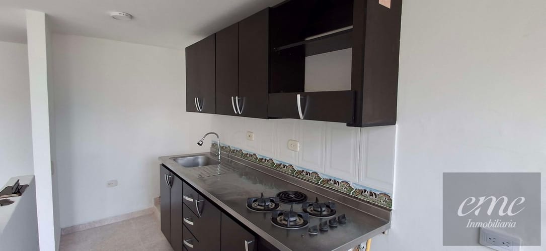 Apartamento de 3 alcobas en arriendo en La Hondonada, Medellín, 60 m² · foto 6 de 15
