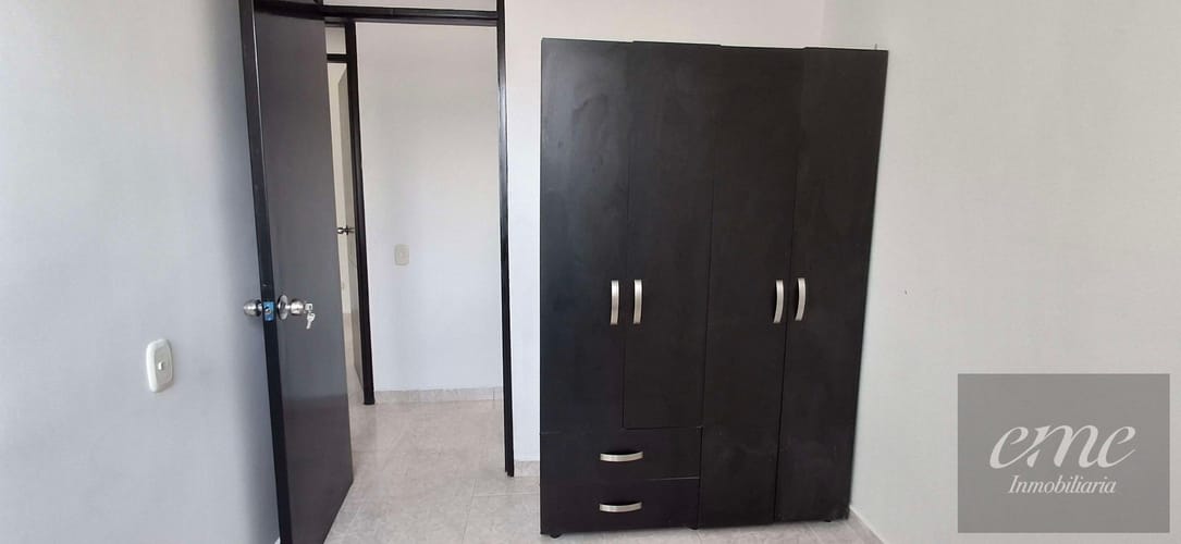 Apartamento de 3 alcobas en arriendo en La Hondonada, Medellín, 60 m² · foto 9 de 15