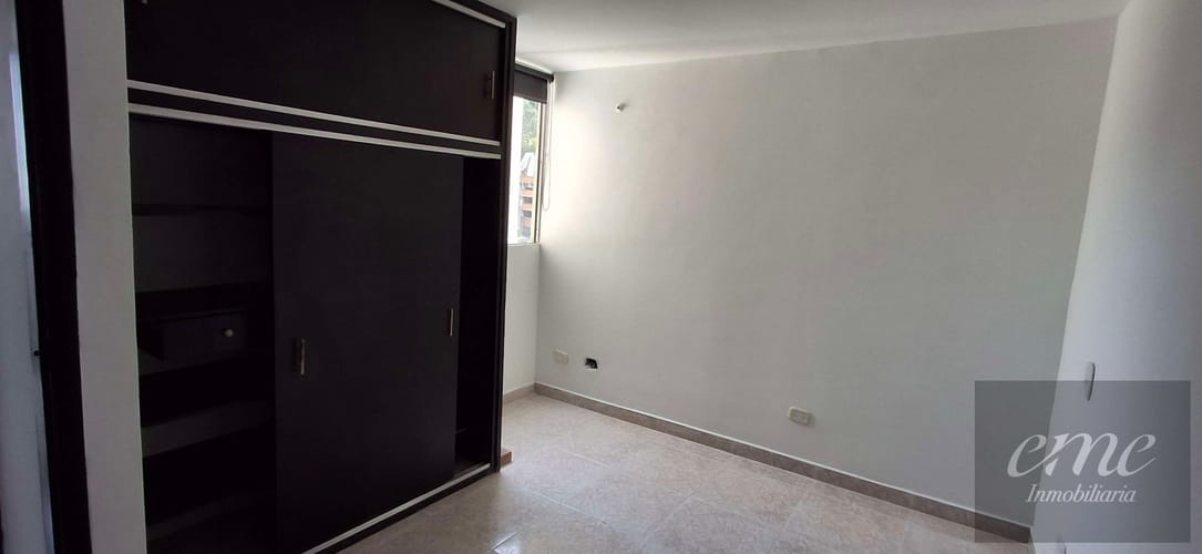Apartamento de 3 alcobas en arriendo en La Hondonada, Medellín, 60 m² · foto 12 de 15