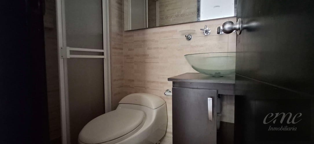 Apartamento de 3 alcobas en arriendo en La Hondonada, Medellín, 60 m² · foto 15 de 15