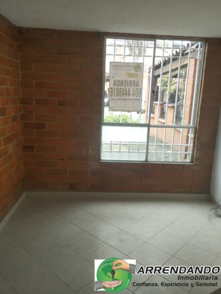 Casa de 4 alcobas en arriendo en Ditaires, Itagüí, 110 m² · foto 15 de 15