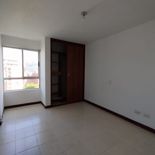 Apartamento de 2 alcobas en arriendo en El Poblado, Medellín, 62 m² · foto 7 de 16