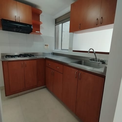 Apartamento de 2 alcobas en arriendo en El Poblado, Medellín, 62 m² · foto 10 de 16