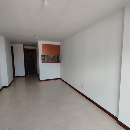 Apartamento de 2 alcobas en arriendo en El Poblado, Medellín, 62 m² · foto 14 de 16