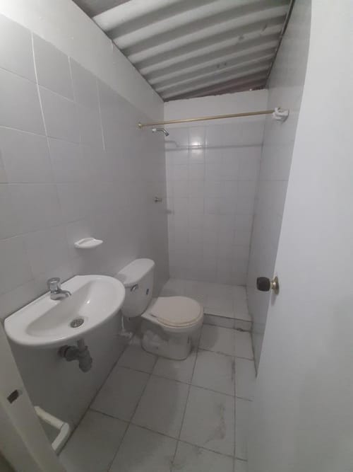 Casa de 3 alcobas en arriendo en Las Granjas, Cali, 100 m² · foto 11 de 14