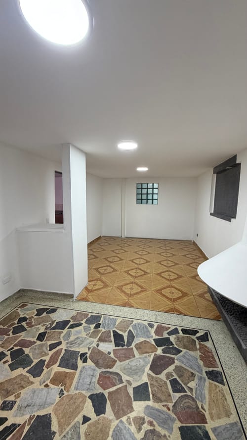 Casa de 3 alcobas en arriendo en Modelia, Bogotá, 300 m² · foto 4 de 19