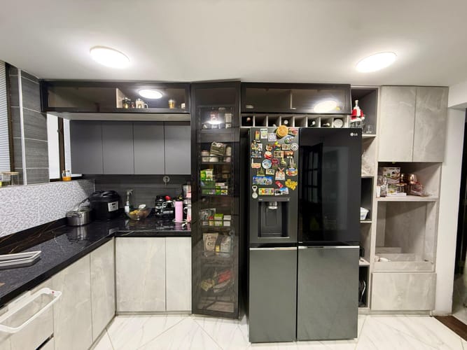 Casa de 3 alcobas en venta en El Poblado, Medellín, 320 m² · foto 5 de 24