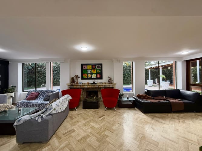 Casa de 3 alcobas en venta en El Poblado, Medellín, 320 m² · foto 9 de 24