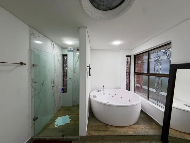 Casa de 3 alcobas en venta en El Poblado, Medellín, 320 m² · foto 12 de 24