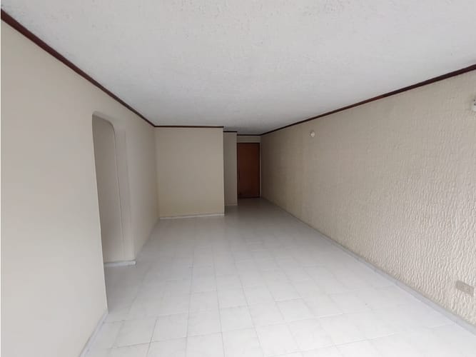 Apartamento de 3 alcobas en arriendo en Alamos, Cali, 68 m² · foto 2 de 22