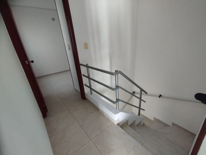 Casa de 3 alcobas en arriendo en Picaleña Y Mirolindo, Ibagué, 210 m² · foto 9 de 21