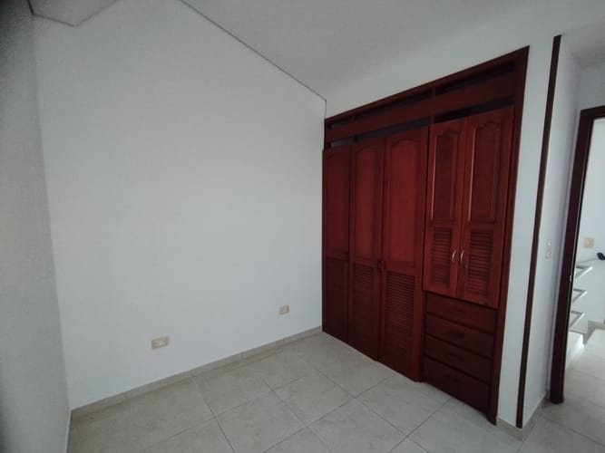 Casa de 3 alcobas en arriendo en Picaleña Y Mirolindo, Ibagué, 210 m² · foto 14 de 21