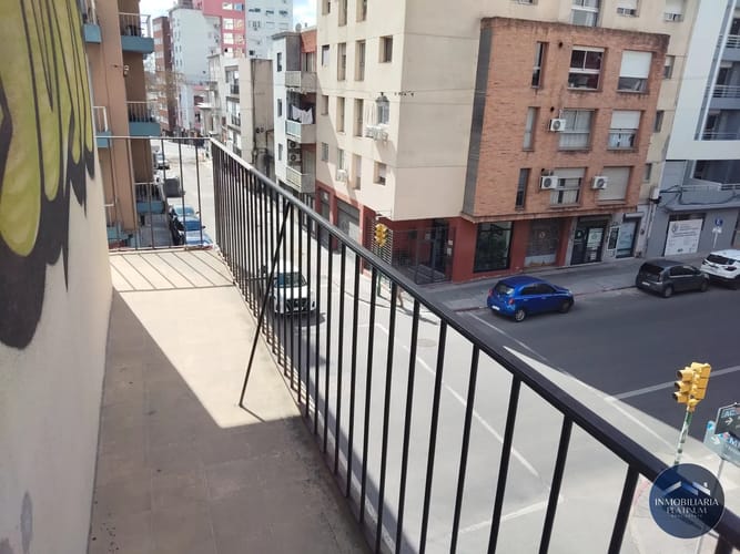 Alquiler Apartamento 2 dormitorios, en Cordón. · Foto 6