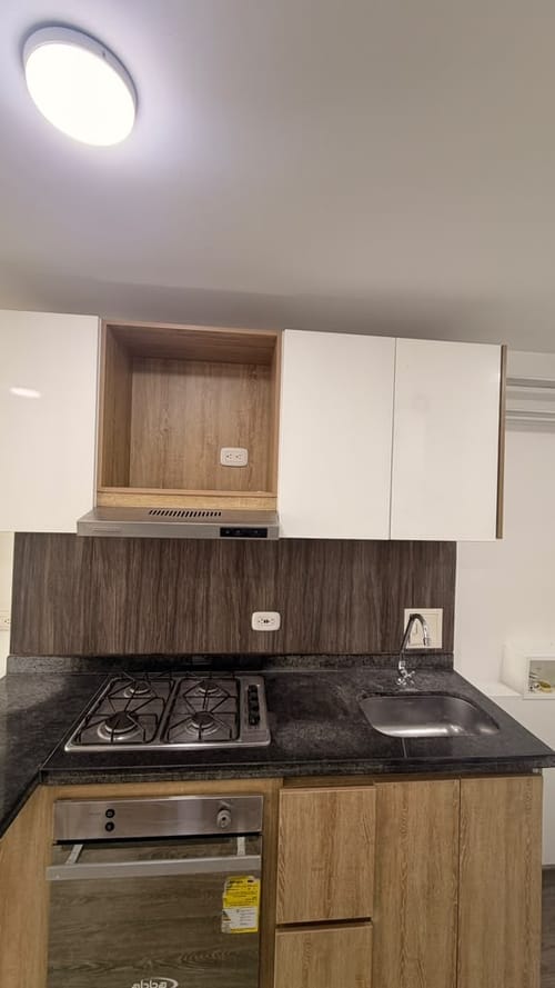 Apartamento de 1 alcoba en arriendo en Lagos De Cordoba, Bogotá, 33 m² · foto 4 de 24