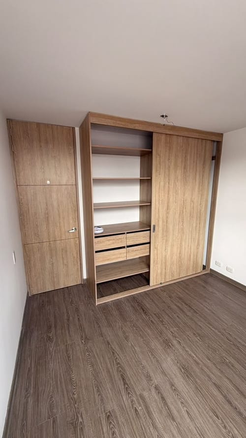 Apartamento de 1 alcoba en arriendo en Lagos De Cordoba, Bogotá, 33 m² · foto 11 de 24