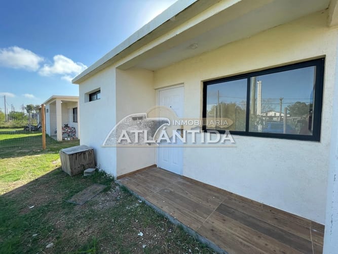 Alquiler Anual En Las Toscas Norte, Límite Con Atlántida 2 Dormitorios A Estrenar, Inmobiliaria Atlántida · Foto 4
