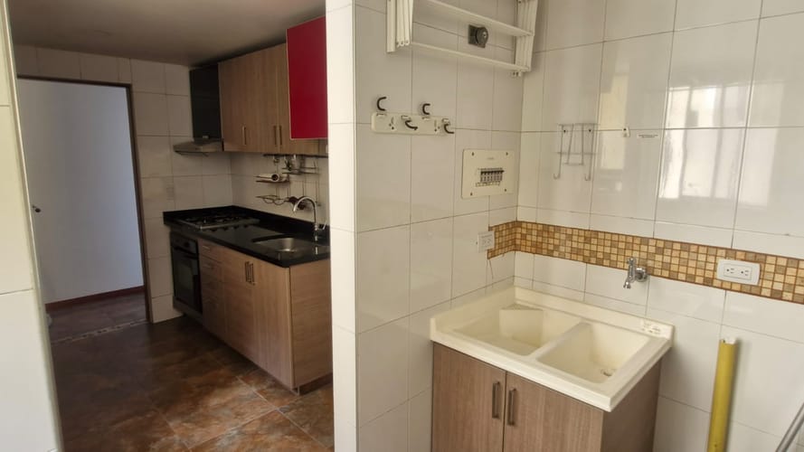 Apartamento de 3 alcobas en arriendo en Ciudad Salitre, Bogotá, 78 m² · foto 5 de 18