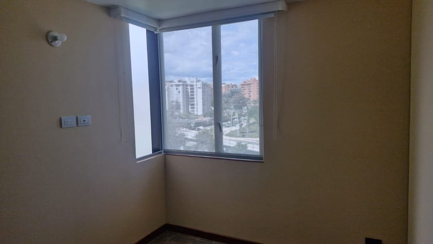 Apartamento de 3 alcobas en arriendo en Ciudad Salitre, Bogotá, 78 m² · foto 8 de 18