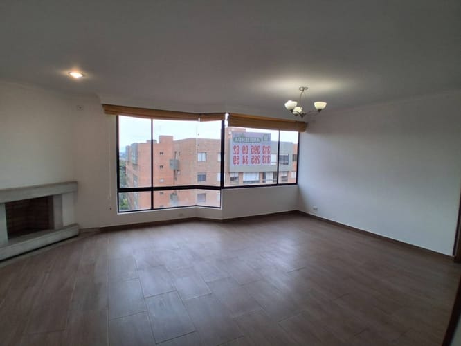Apartamento de 3 alcobas en arriendo en Ciudad Salitre, Bogotá, 90 m² · foto 2 de 17