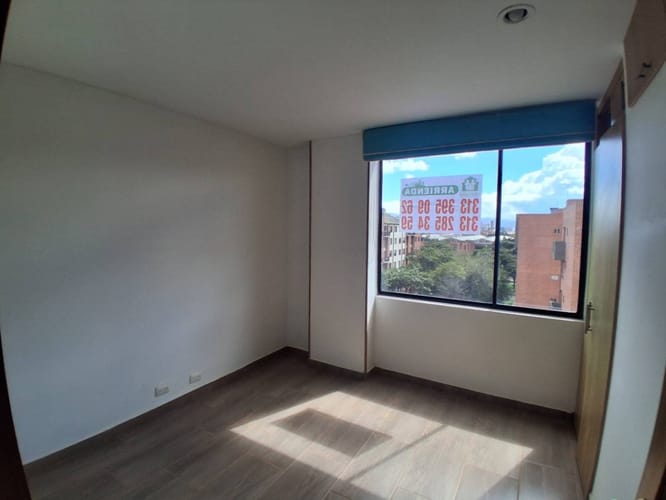 Apartamento de 3 alcobas en arriendo en Ciudad Salitre, Bogotá, 90 m² · foto 10 de 17